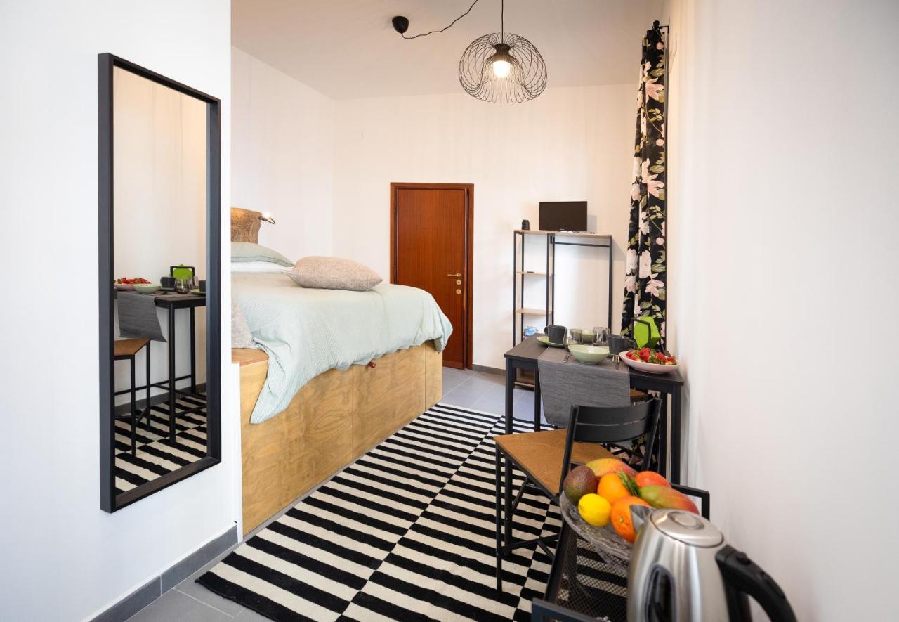 Calefati Up Appartement Bari Buitenkant foto