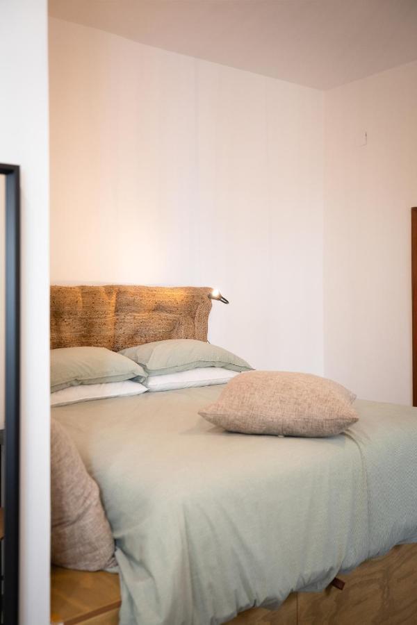 Calefati Up Appartement Bari Buitenkant foto
