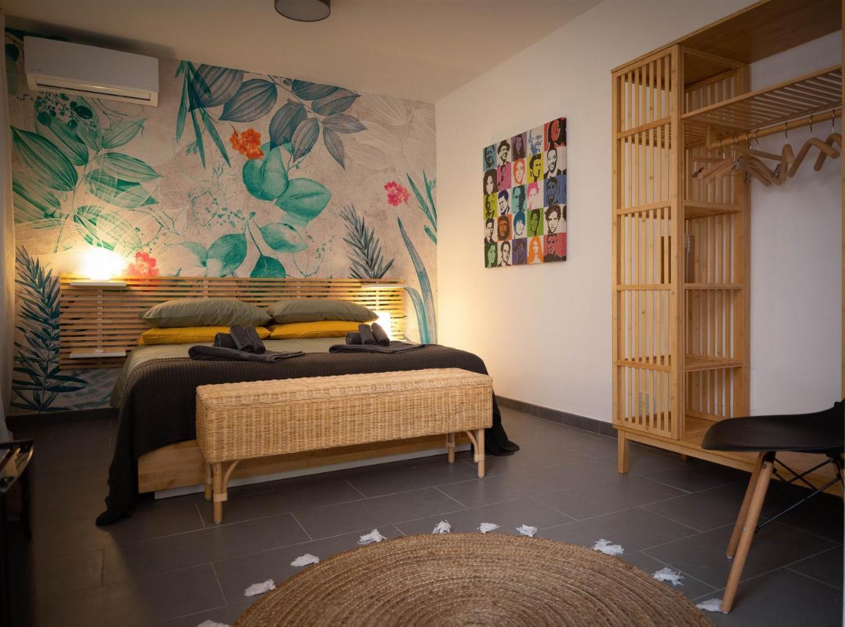 Calefati Up Appartement Bari Buitenkant foto