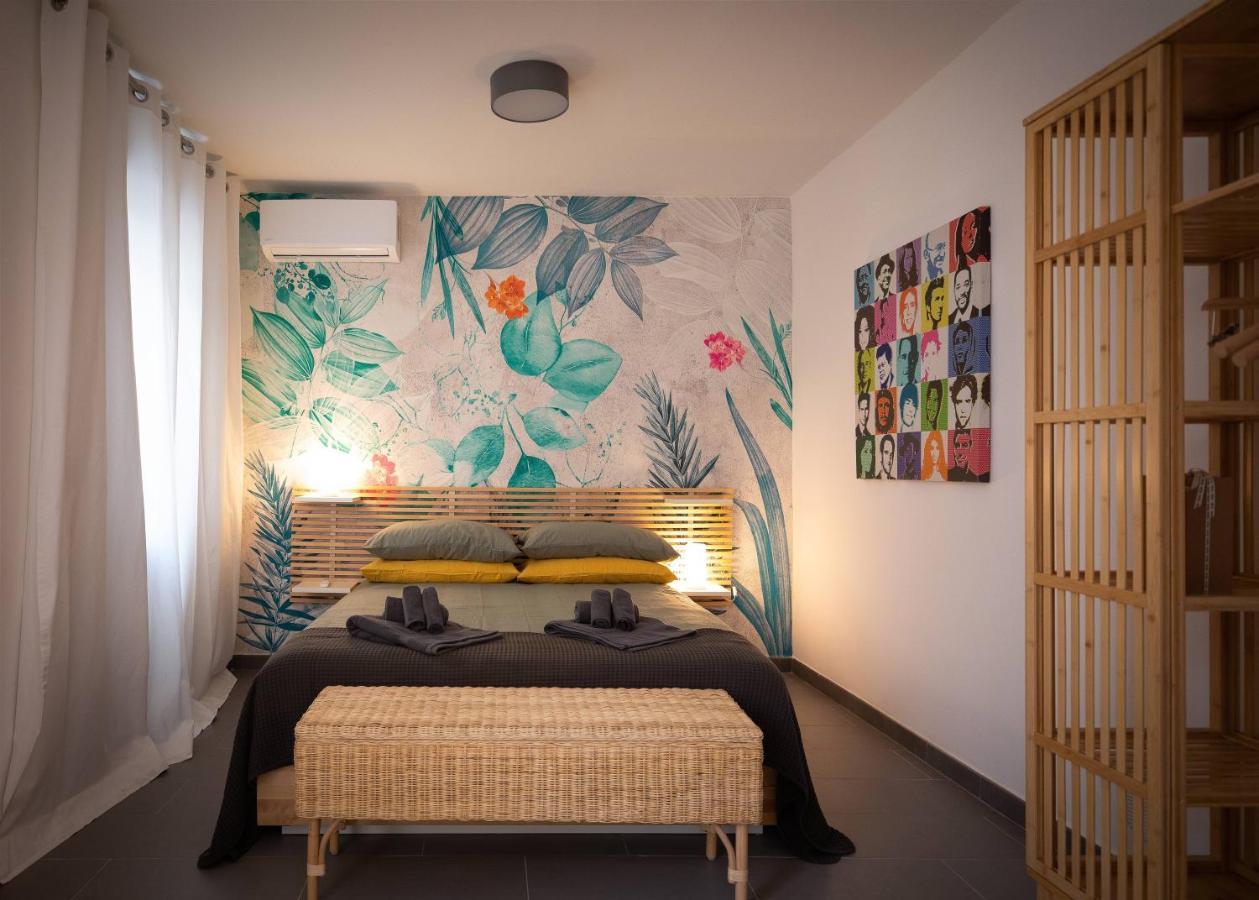Calefati Up Appartement Bari Buitenkant foto